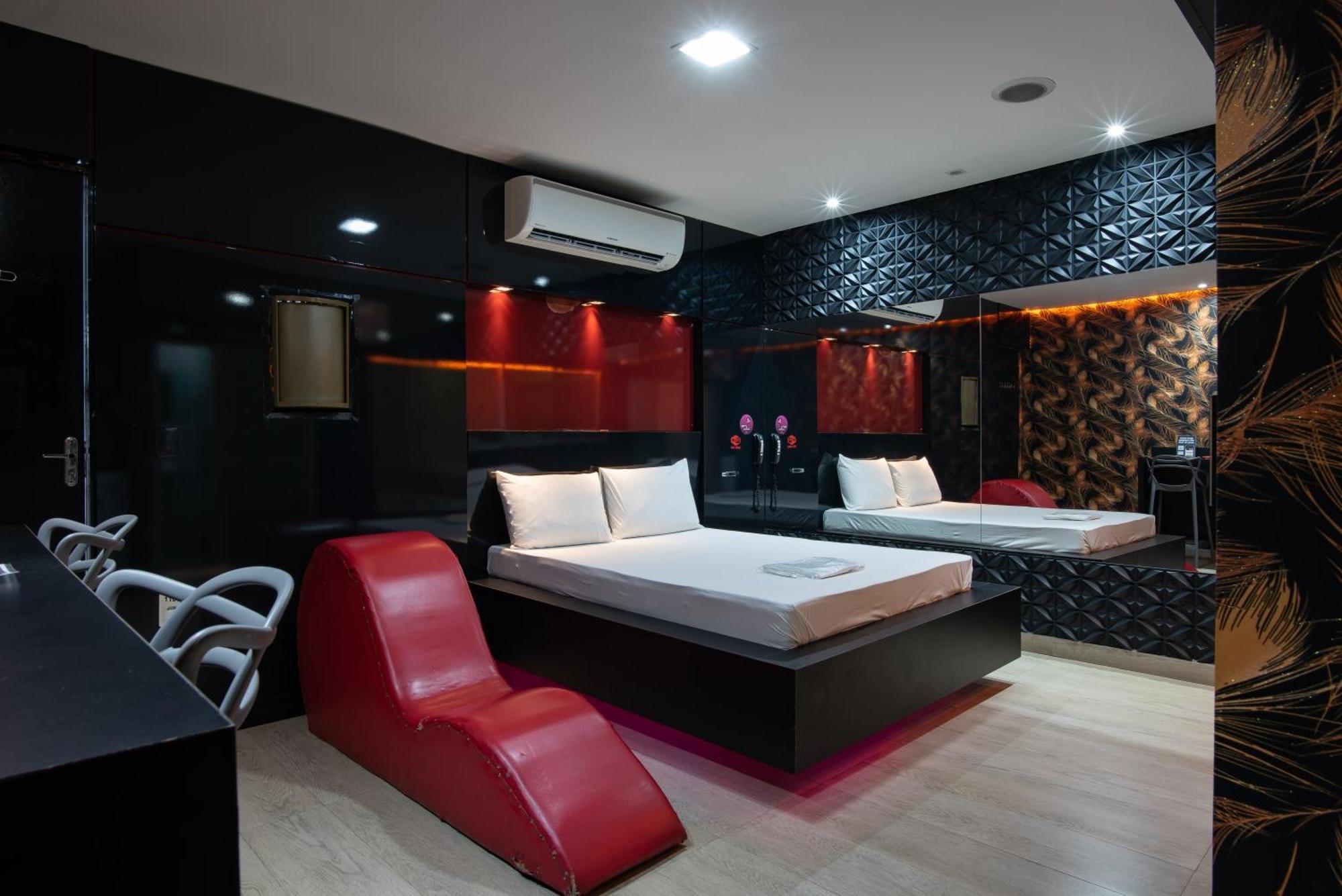 Motel Fantasy 3 (Adults Only) بيلو هورزونتي المظهر الخارجي الصورة