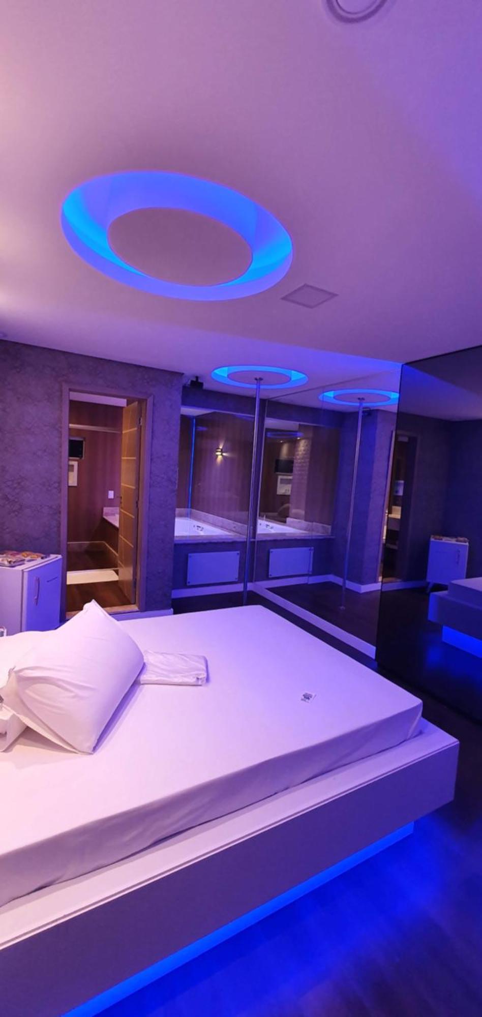 Motel Fantasy 3 (Adults Only) بيلو هورزونتي المظهر الخارجي الصورة